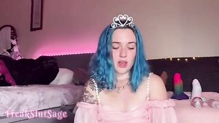 Bad Dragon’s intense anal gapping machine action with Princess
