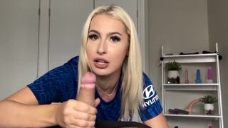 Petite blonde in doggy style gets her pussy smashed after trophy