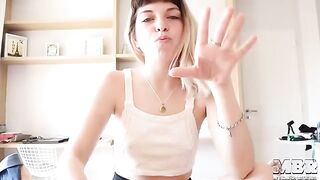 Does size matter? Explicit explanation with real cock and tips to female orgasm