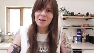 A hot Wisconsin girl begs for your cock and cream pie in this steamy POV scene