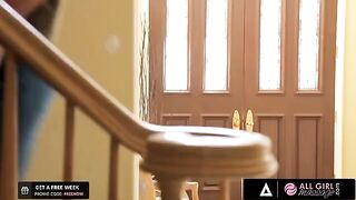 Carter Cruise practices with a massage, aided by her bestie Riley Reid’s expertise