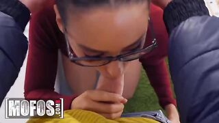 Andreina DeLuxe agreed to be fucked for one hundred bucks