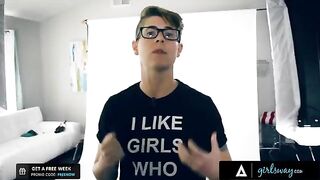The pretty babe Harmony Wonder has a dream to get fucked by a gorgeous girl
