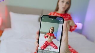 She asked to take photos, but things got steamy with intense action