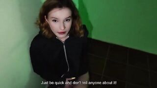 A young couple fucked in the entrance, as their parents were at home