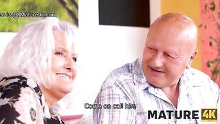 Guy fucked a mature woman with big tits right on the table