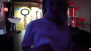 Wet Kelly, a naughty girl who loves to masturbate and play with her pussy