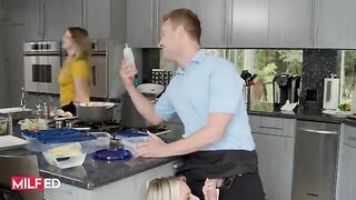 Hot housewife Rachael Cavalli's pussy sauce recipe in HD