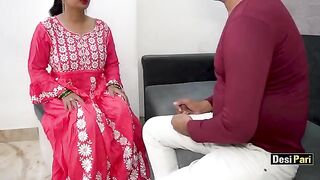 Indian babe Desi Pari gets fucked by her stepbrother with a juicy pussy