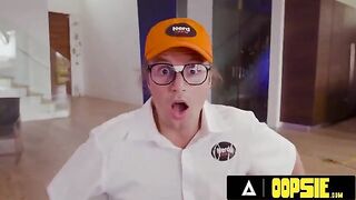 Jewelz Blu seduces tech nerds to fix her TV with sex