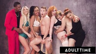 A sexy Christmas orgy with Lauren Phillips and her friends