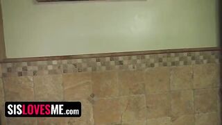 Pervert stepbrother caught Natalie Porkman rubbing her pussy on the pillow