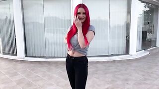 Public blowjob to the guy when the girl was walking