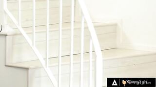 A cheating MILF, India Summer, gets a threesome with Jane Wilde and her bestie