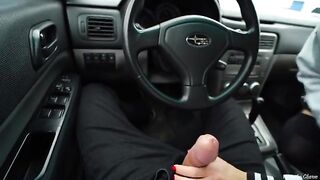 Blonde babe Veronika Charm met her fan and gave him a deepthroat blowjob