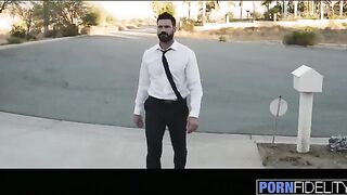 Tattooed and big-titted housewife Anna Bell Peaks gets fucked hard