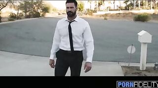 Tattooed and big-titted housewife Anna Bell Peaks gets fucked hard