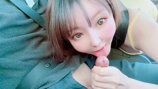 A juicy girl got her pussy wet while riding a cock in the car