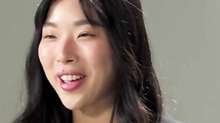 How do women reach orgasm? This Korean teen has the answer