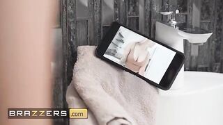 Isabelle Deltore, sexy blonde Australian, takes shower and gets fucked hard