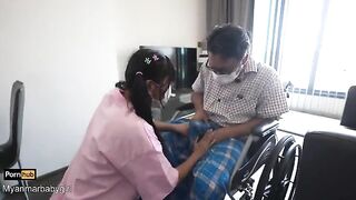 Grandpa gave the suffering girl a chance to forget her troubles in Myanmar