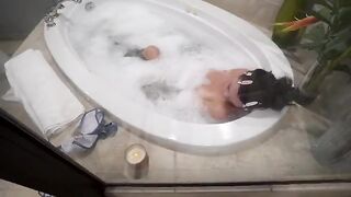 Hot step-sis invites you to watch her bathe and rub her body with baby oil