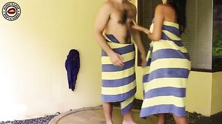 An amateur couple has amazing sex in the bathtub, showcasing raw passion