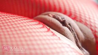 Honey loves when it comes to close-up shots of her pussy 
