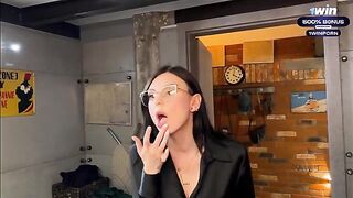 Spying for sex with Eva Soda in the shower