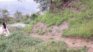 Spying for a fitness Latina MILF with a big ass while running is the best