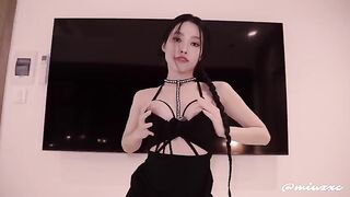 An Asian beauty got her pussy filled with cum