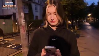 Girl agreed to sex for money on the first date