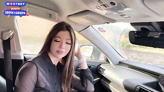 The girl got attached to the car and started sucking her ex