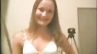 A nice guy fucked a cute young girl who loves sex