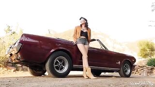 Two retro beauties with perfect asses enjoy passionate lesbian sex