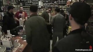 Rough sex with a girl in the store, she screamed with pleasure