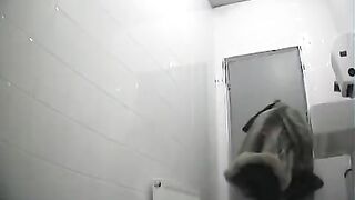 A hidden chamber in a parachute is not the most reliable place to masturbate