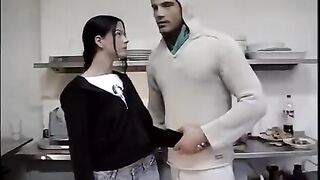 The guy did not let the young girl virgin in the kitchen