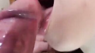 An old man pushed his dick in a young girl’s pussy