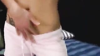 Guy’s cock is too big for her tight asshole, but she tried