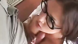 A girl was fucked at work by her boss in the office