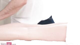 A masseur with a chiseled body seduced his client, the slim beauty