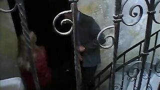 The courtesan got a client and had sex with him in stockings