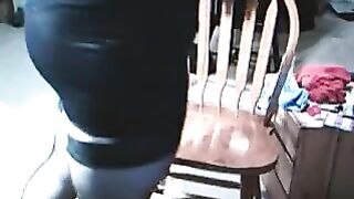 The guy got excited while wearing women's clothes