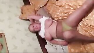 The pregnant woman had a discharge of milk in front of the photographer