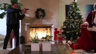 A nice woman gets fucked by Santa Claus in a steamy encounter