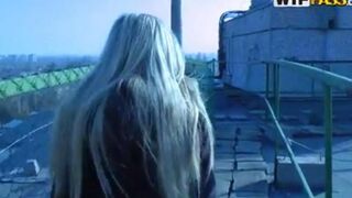 Tourist left his girl in the mountains and fucked a local girl