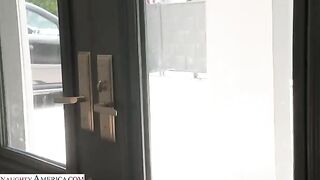 A thin guy managed to fuck a brunette with juicy ass