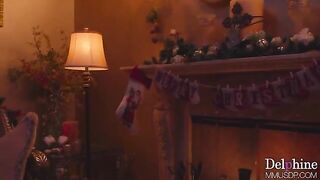 Hot Christmas blondie action with a sexy high heel and toes