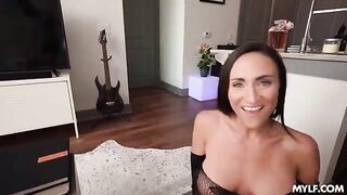 She will be covered in jizz, a breathtaking blowjob scene